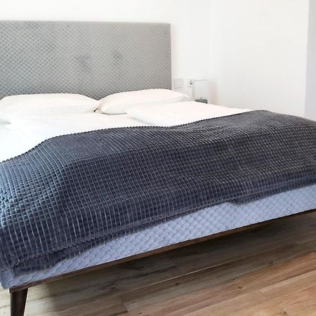 Laurentia Penthouse Apartment Merano Dış mekan fotoğraf